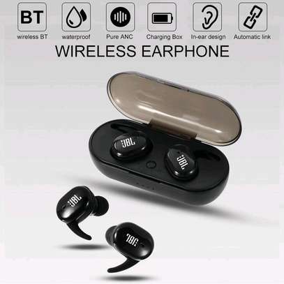 Jbl tws4 earbuds image 1