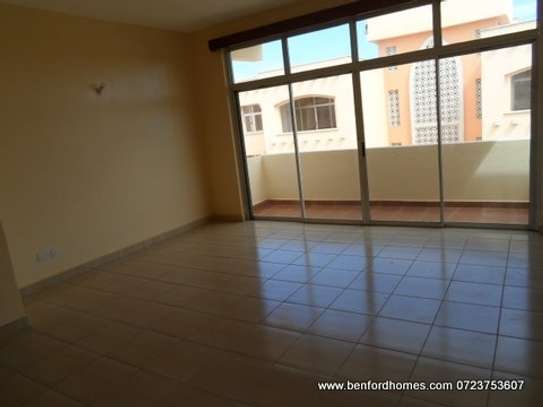 2 Bed Apartment with En Suite in Mtwapa image 3