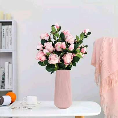Flower vases image 2