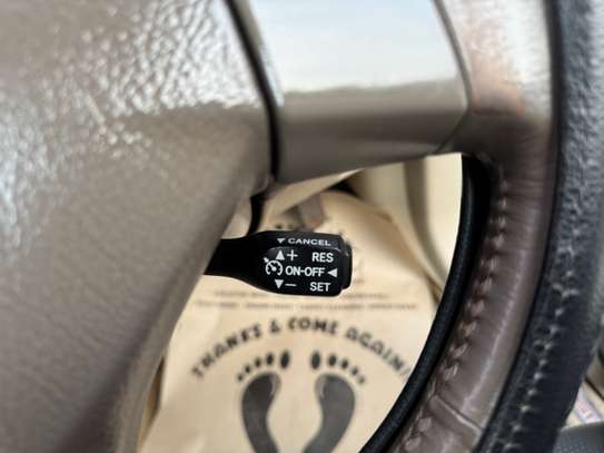 Lexus RX300 SUV Automatic 3L Petrol 4WD Sunroof image 12