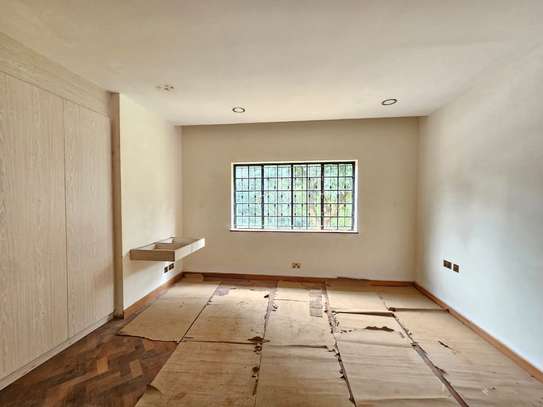 5 Bed House with En Suite at Kitisuru image 33