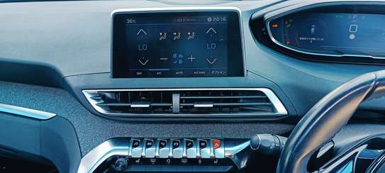 Peugeot 3008 Sport Sunroof 2018 image 8