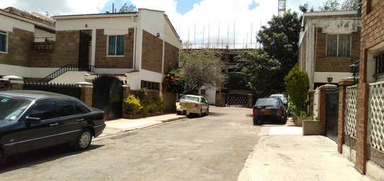 4 Bed Townhouse with En Suite at Kirichwa Road image 10