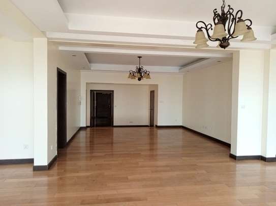 Serviced 4 Bed Apartment with En Suite at Riverside Drive image 18