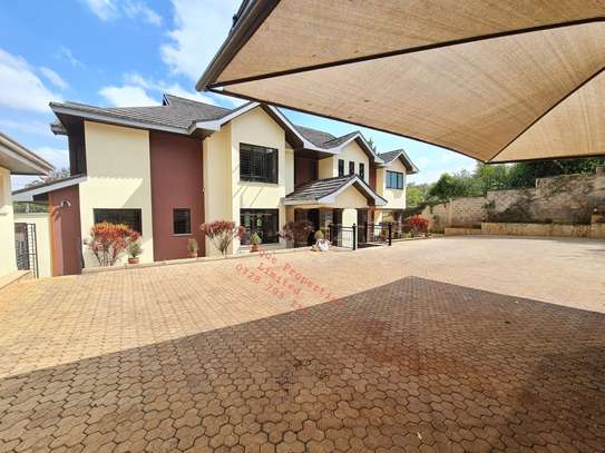 4 Bed House with Garage in Runda image 2