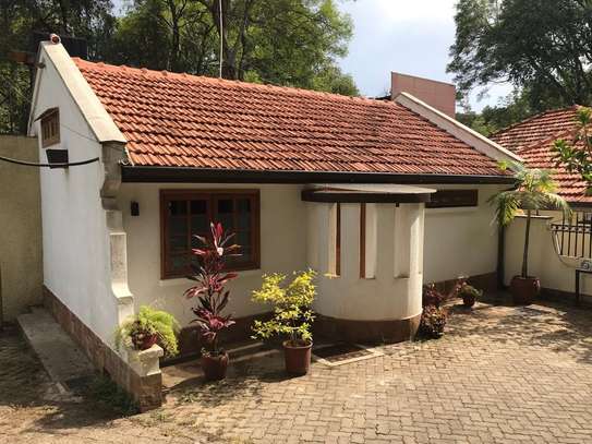 Furnished 1 bedroom house for rent in Muthaiga image 19