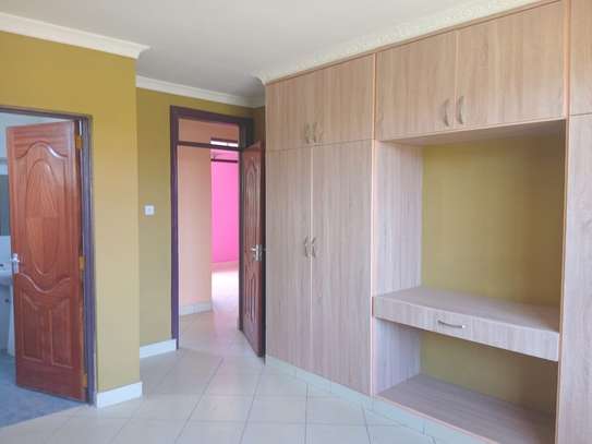 3 Bed House with En Suite in Mlolongo image 3