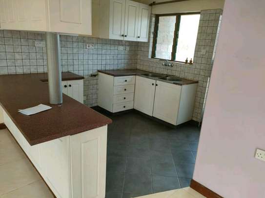 Lovely 2 Bedrooms  Apartments In Parklands image 3