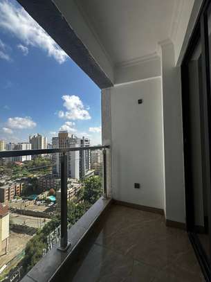1 Bed Apartment with En Suite in Kilimani image 9