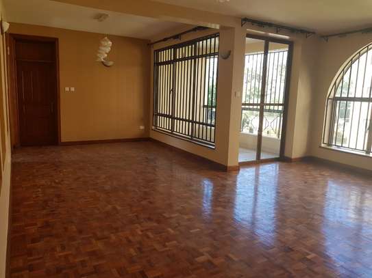 3 Bed Apartment with Parking in Kilimani image 5