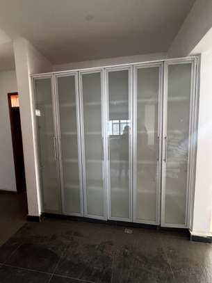3 Bed Apartment with En Suite in Westlands Area image 14