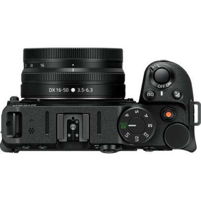 Nikon Z30 Mirrorless Camera with 16-50mm Lens image 3