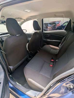toyota vitz  offer image 8