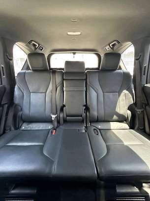 LEXUS LX500d 2022model image 4