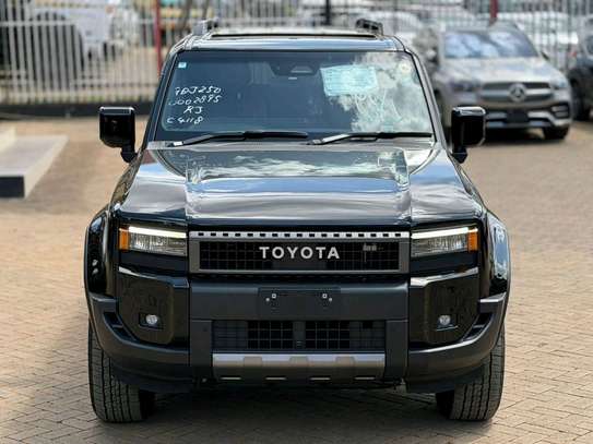 2024 Toyota land cruiser Prado VX image 3