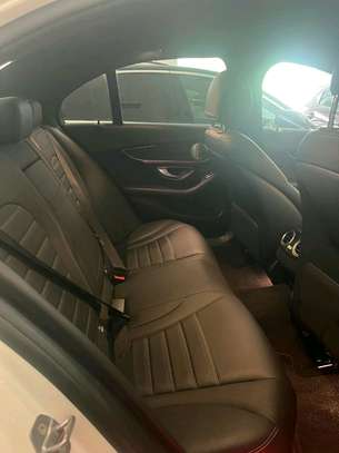 MERCEDES BENZ C200 image 4