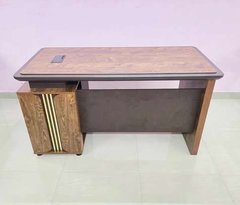 1.4m Executive Office Desk image 8