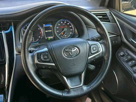 Toyota  Harriet sunroof image 3