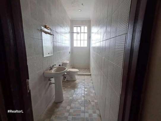 Five bedroom for sale kitengera image 7
