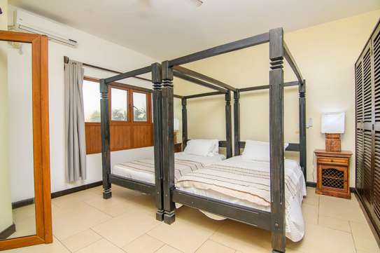 Furnished 3 Bed Apartment with Swimming Pool in Watamu image 12