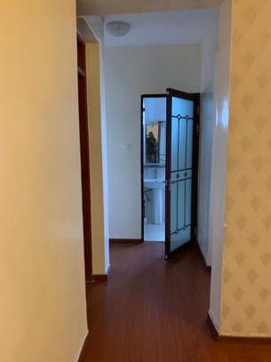 3 bedroom apartment all ensuite fully furnished image 3