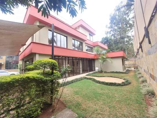 5 Bed Townhouse  in Lavington image 6