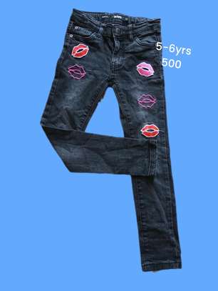 Kids Slim Fit Jeans with Vibrant Lips Patches image 3