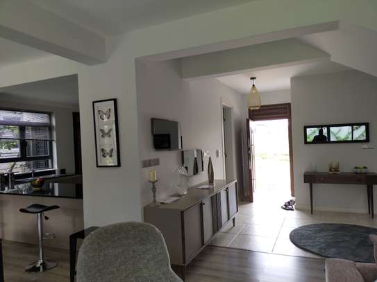 3 Bed Villa with En Suite in Karura image 3