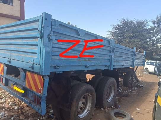 Pulling 3Axles(mwana ) for Sand harvesters ZE CMC image 4