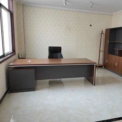 Modern Office Desk for Executives – L-Shaped Layout image 6