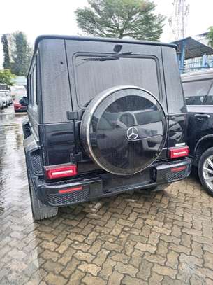 Mercedes Benz G wagon image 5