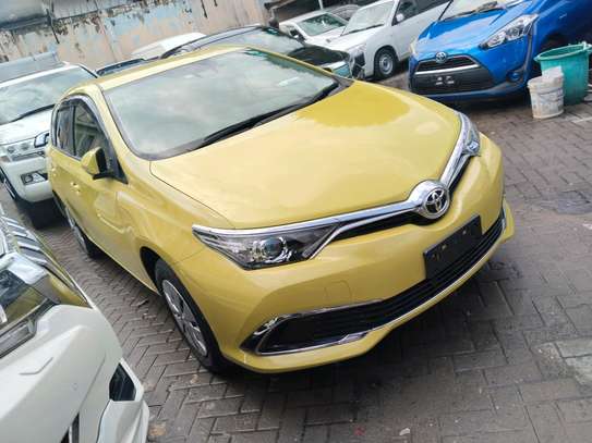 Toyota Auris 1500cc on sale image 3