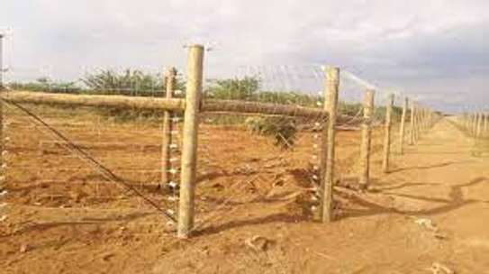 Electric fence for home park farm supply installation image 2