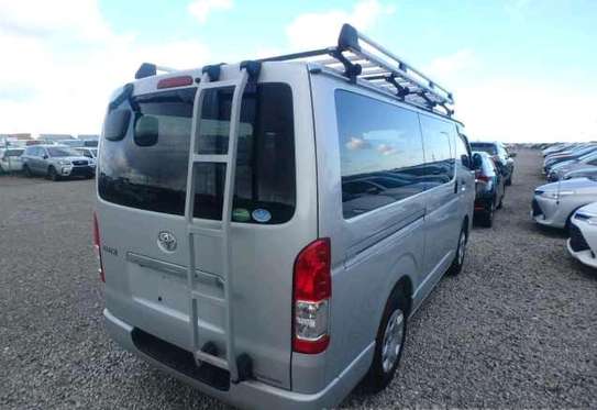 TOYOTA HIACE AUTO DIESEL NEW IMPORT. image 5