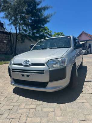 Toyota Succed 2018 image 2