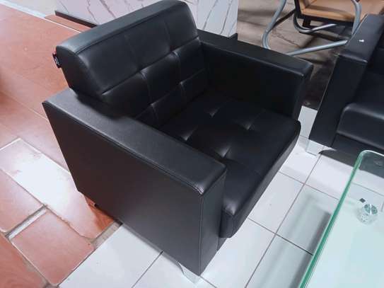 5 Seaters Office Sofa image 1