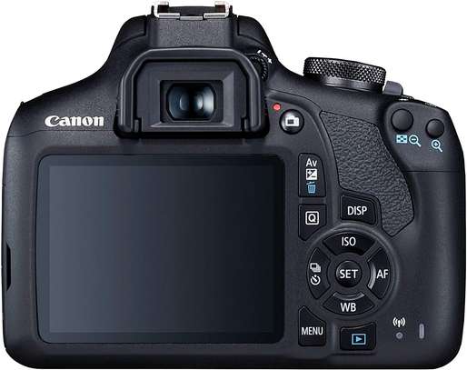 Canon EOS 2000D (28pc Bundle) image 2
