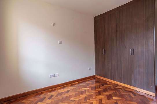 3 Bed Apartment  in Parklands image 12