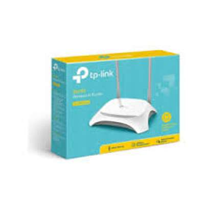 TP-Link TL-WR841N wireless router image 2