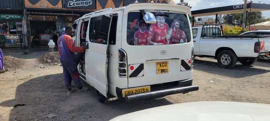 TOYOTA HIACE 7L 4WD image 6