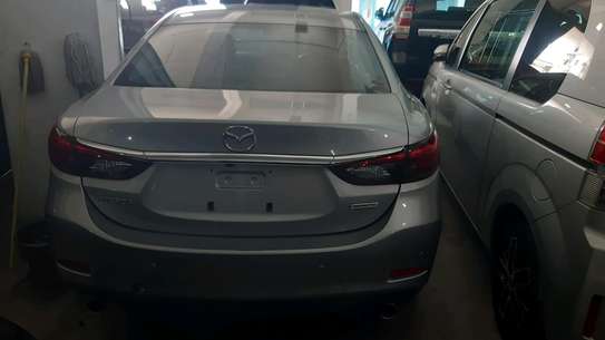 Mazda Atenza image 2
