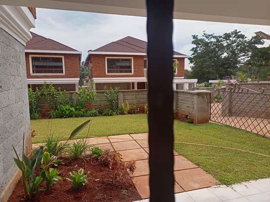 4 Bed House with En Suite at Spring Valley image 10