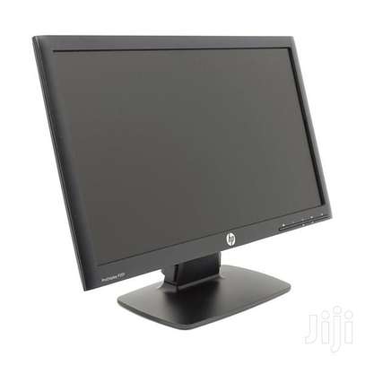Hp 20 Inches-Square TFT Monitor image 3