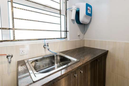 2 Bed Apartment with Swimming Pool in Kileleshwa image 6