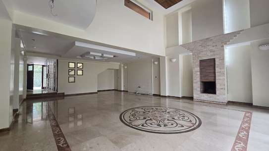 5 Bed Villa with En Suite in Lavington image 26