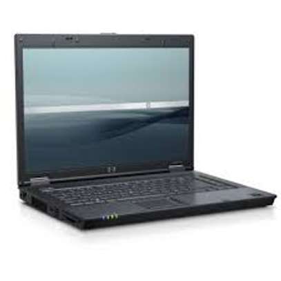 HP Compaq 8510, 2GB RAM, 160GB HDD, Core 2 Duo Processor. image 2