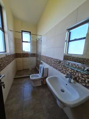 3 Bed Apartment with En Suite in Nyali Area image 22