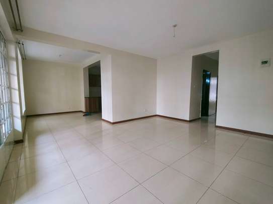 3 Bed Apartment with En Suite in Thika Road image 1