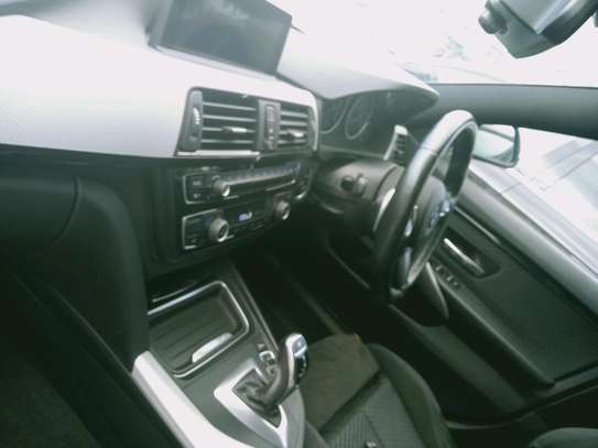 BMW 4201 2015 MODEL. image 5