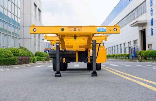 Skeleton Trailers image 3